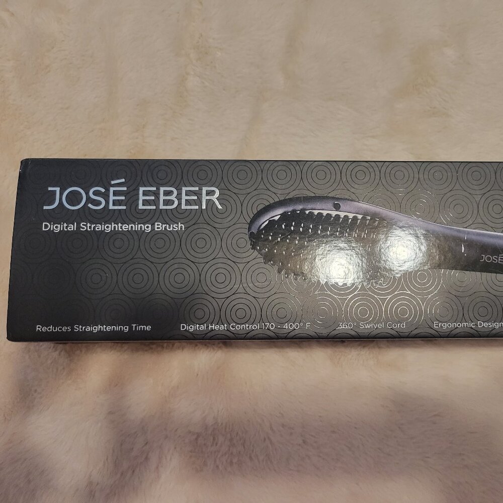 Jose Eber Digital Straightening Brush
